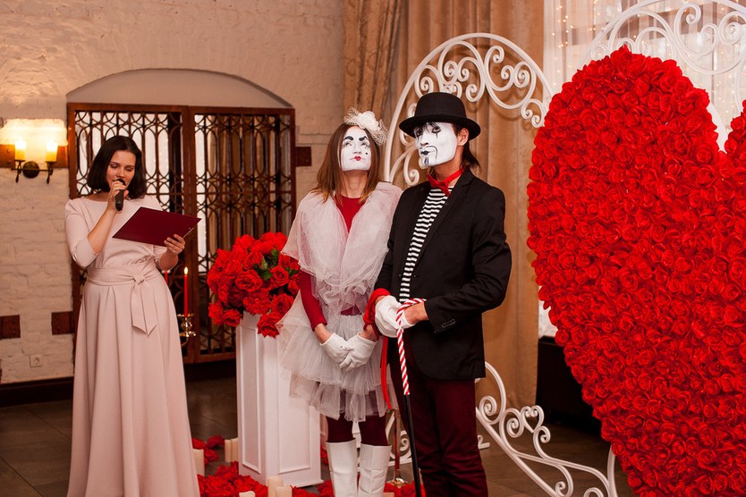 Гости загородного клуба ARTILAND смогли побывать на свадьбе настоящих мимов