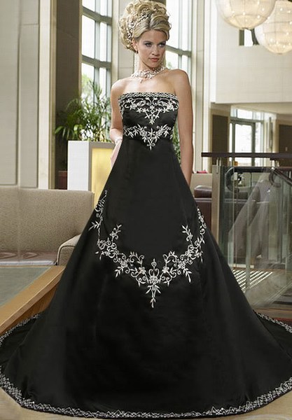 черное свадебное платье — эффектно и оригинально