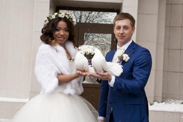 Евгений Руднев и Либерж Кпадону поженились 12.12.2014 года