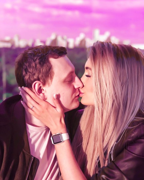 Кристина Дерябина со своим женихом Александром Андрияновым