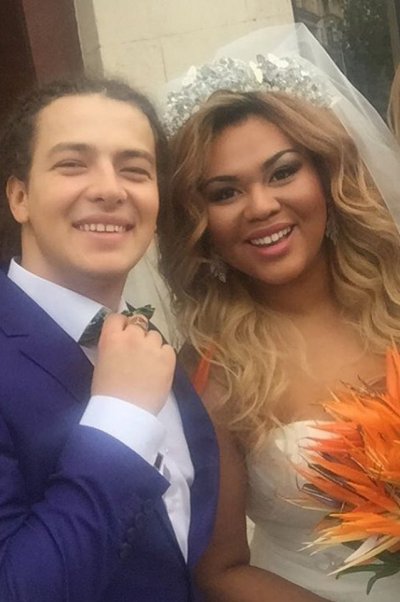 16.06.16 Корнелия Манго и Богдан Дюрдя поженились