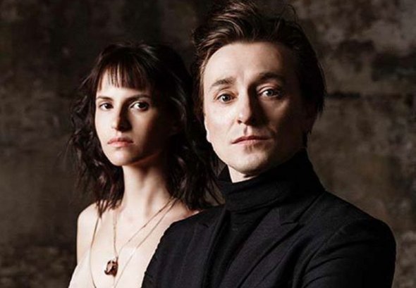 Сергей Безруков со своей супругой Анной Матисон