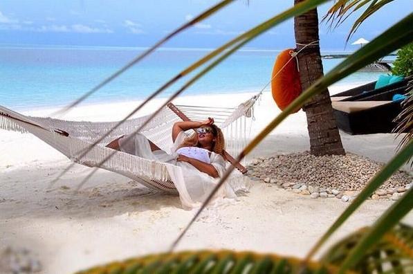 Медовый месяц Корнелия Манго и Богдан Дюрдя проводят на Мальдивах