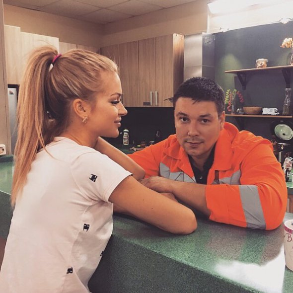 Влюбленные познакомились на проекте «Дом 2» Влюбленные познакомились на проекте «Дом 2»