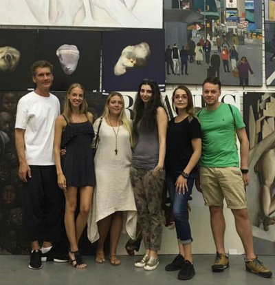 Сысоева и Бачурин со своими друзьями