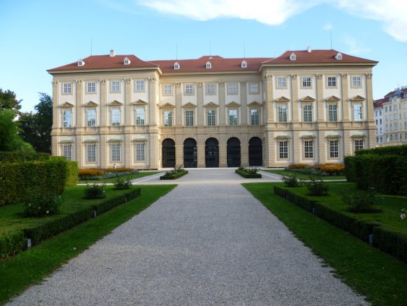 дворец Лихтенштейнов