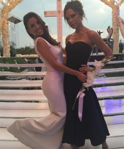 Ева Лонгория со своей подругой Викторией Бекхэм