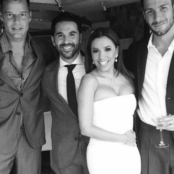 На свадьбу Лонгории и Бастона было приглашено 200 гостей