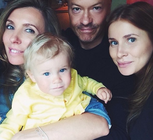 Федор и Светлана с внучкой и невесткой