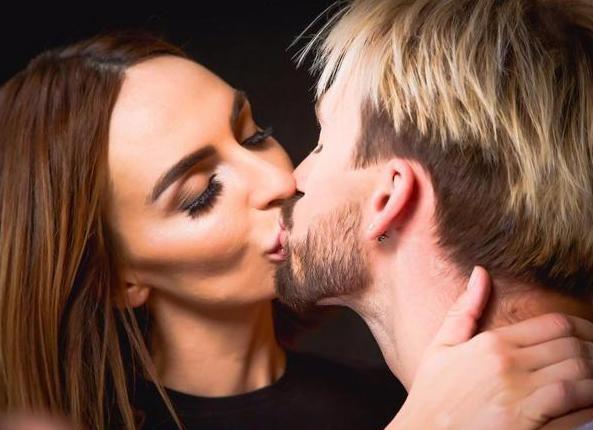 Екатерина Варнава и Константин Мякиньков женятся!