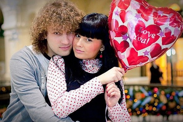 Нелли Ермолаева с первым супругом Никитой Кузнецовым Нелли Ермолаева с первым супругом Никитой Кузнецовым