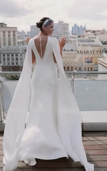 свадебная фотосессия Агаты Муцениецы на крыше отеля Арарат Парк Хаятт