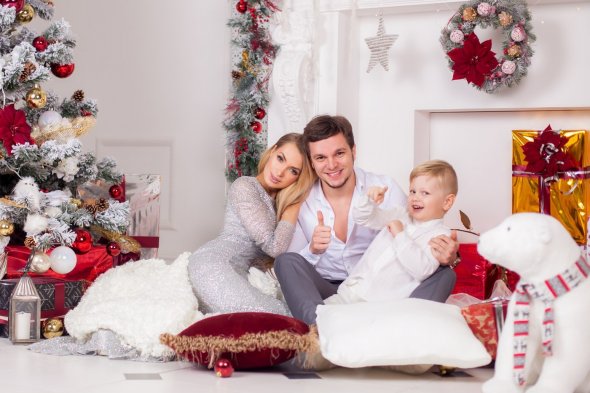 Антон и Евгения Гусевы с сыном Даниэлем Антон и Евгения Гусевы с сыном Даниэлем