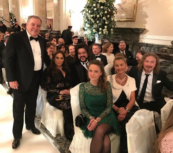 Валерий Коган с именитыми гостями