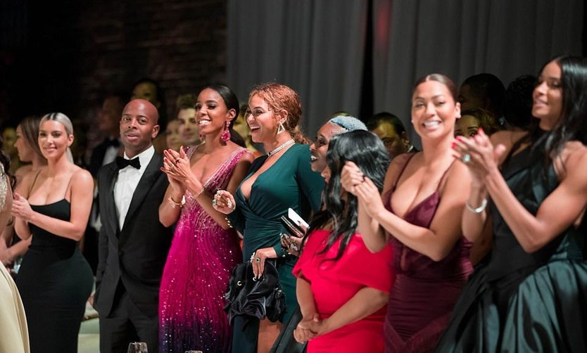 На свадьбе Уильямс и Оганян присутствовало 300 звездных гостей