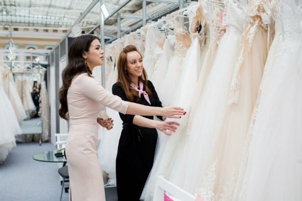 Светлана Абрамова уже выбрала свадебное платье Светлана Абрамова уже выбрала свадебное платье