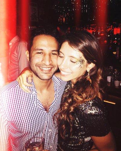 Всеми организационными вопросами свадьбы будет заниматься Нори Вергиз лично Всеми организационными вопросами свадьбы будет заниматься Нори Вергиз лично