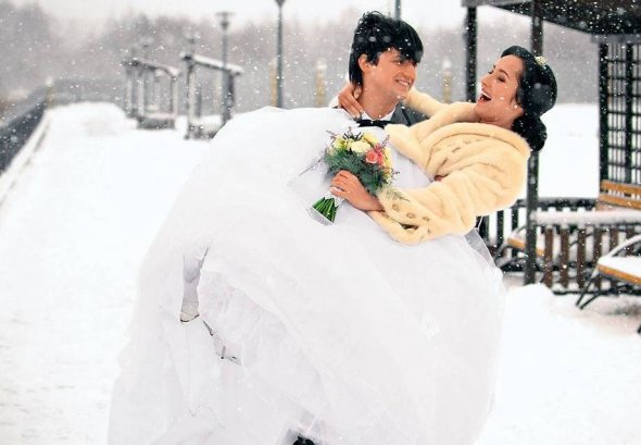 Дмитрий и Виктория вместе со школьной скамьи Дмитрий и Виктория вместе со школьной скамьи