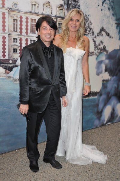 Валентин и Марина Юдашкины отметили 29-ю годовщину свадьбы Валентин и Марина Юдашкины отметили 29-ю годовщину свадьбы