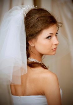 Фата и гребень A12597