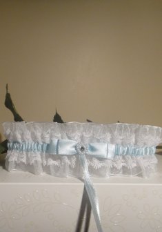 Подвязка с голубым-Э50859