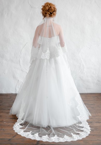 Фата Испанка 3 метра-C93098 - Салон аксессуаров Celebrity