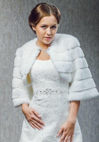 Шубка ff-26-М96053 - ГИПЕРМАРКЕТ СВАДЕБНЫХ И ВЕЧЕРНИХ ПЛАТЬЕВ МИЛЕНА