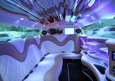 Лимузин на свадьбу № Л2260 - Компания Сергея Семака Лимо-Клуб