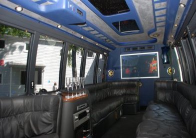 Автомобиль на свадьбу № Л4115 - Транспортная компания Лимузинный рай