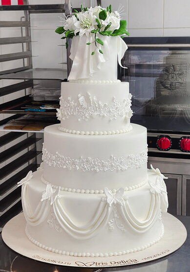 Свадебный торт Нежность (I132976) - Компания Iris Delicia