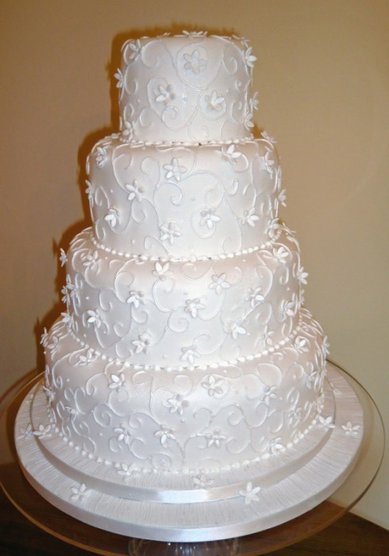 Свадебный торт Classic Белоснежный кружевной (I41128) - Компания Iris Delicia