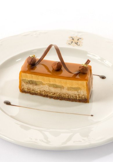 Торт на свадьбу Сергей Рахманинов (Н45861) - Кондитерская при гостинице Националь