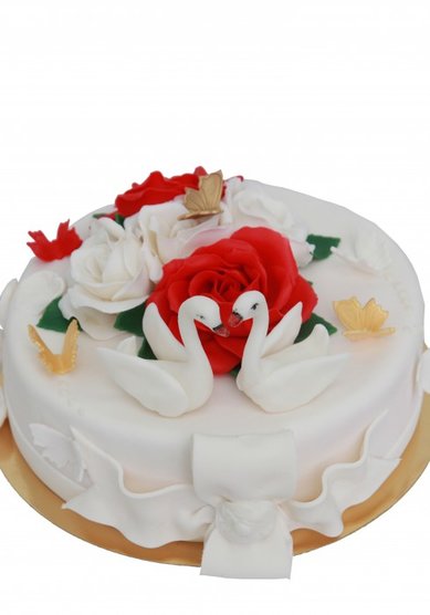Торт на свадьбу Лебединая любовь (B50871) - Кондитерская BeLight