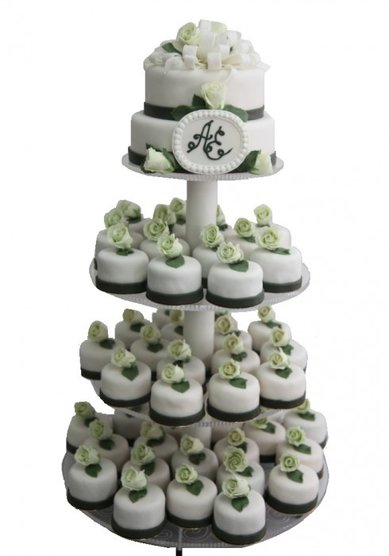 Торт на свадьбу Нежность роз (B50877) - Кондитерская BeLight