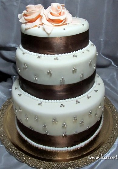 Свадебный торт 28-Л52492 - Кондитерская ЛюксТорт