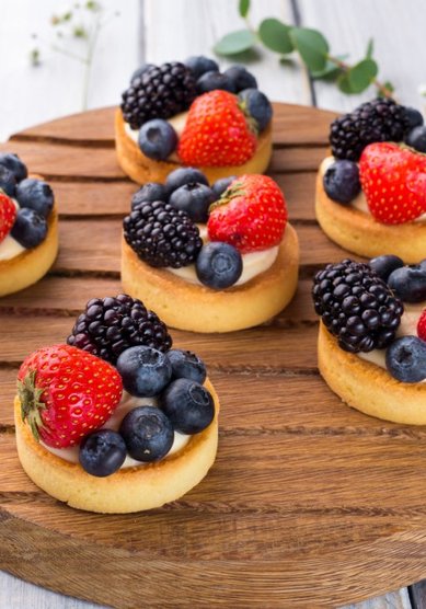 Свадебный торт U74588 - кафе-кондитерская Upside Down Cake