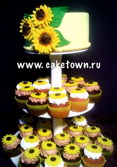 Свадебный торт C82984 - Торты на заказ CAKETOWN.RU