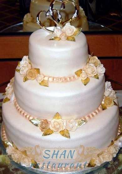 Торт на свадьбу Сахарные розы (Ш84819) - Компания Шан