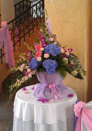 Цветочная композиция A1255 - Мастерская флористики Alex & Mega Group