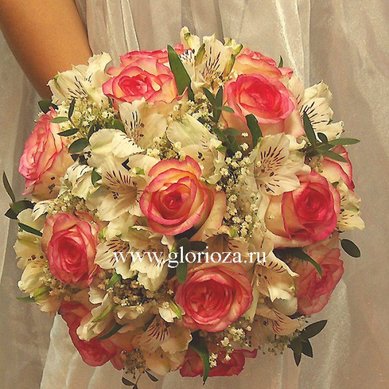 Букет Ф1928 - Цветочный салон Флорагранд.ру