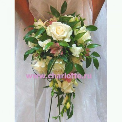 Букет Ф2300 - Цветочный салон Флорагранд.ру