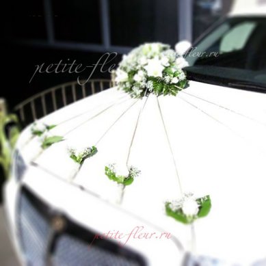 Цветочная композиция P3916 - Флористическая мастерская Petite Fleur