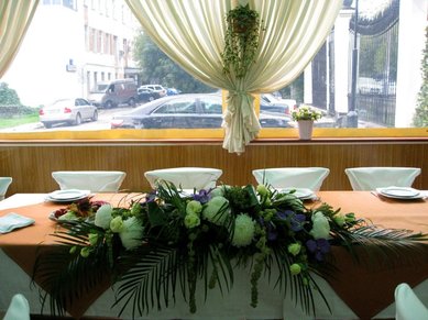 Цветочная композиция P501 - Флористическая мастерская Petite Fleur