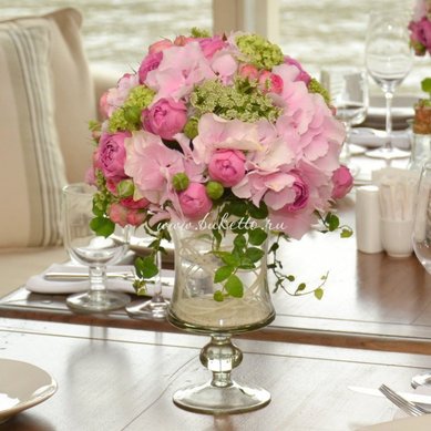 Цветочная композиция Б6004 - Флористическая мастерская Букетто