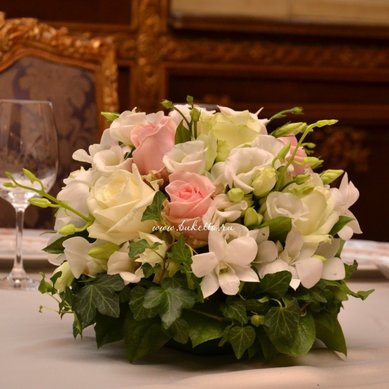 Цветочная композиция Б6336 - Флористическая мастерская Букетто