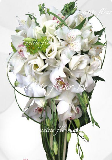 Букет P7394 - Флористическая мастерская Petite Fleur