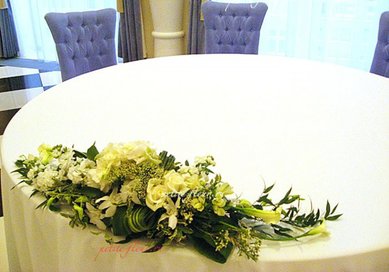 Цветочная композиция P7525 - Флористическая мастерская Petite Fleur