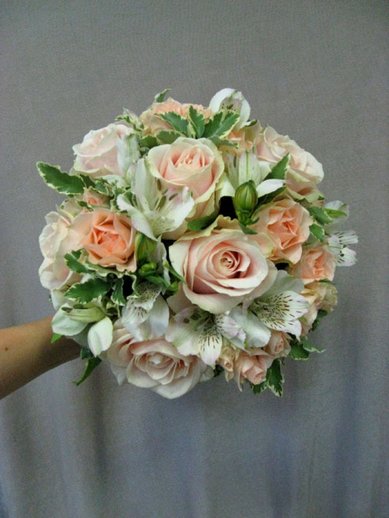 Букет P985 - Флористическая мастерская Petite Fleur