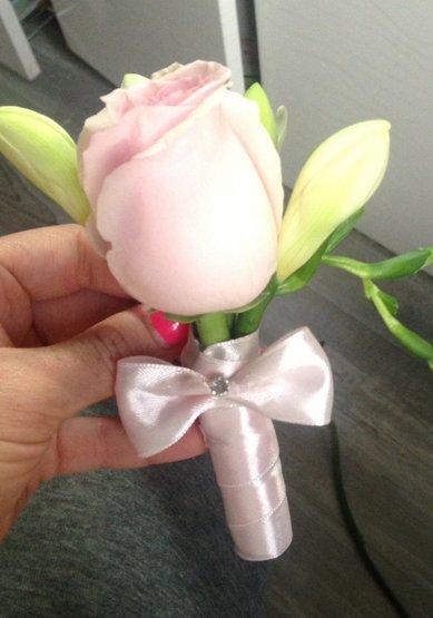 Бутоньерка Е9881 - Флорист Евгения Григорьева