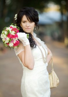 «Прическа с накладными прядями»